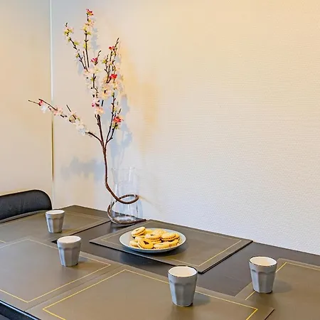 Le 28 C Chouette 아파트 디종