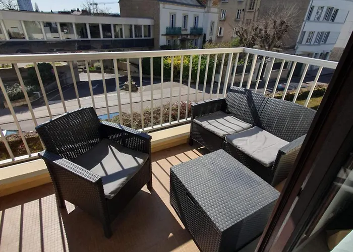 Le 28 C Chouette - Spacieux - Box Prive - Ascenseur - Centre Апартаменты Дижон